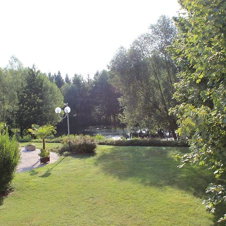 Ibis Chateau-Thierry Essomes-sur-Marne Bagian luar foto