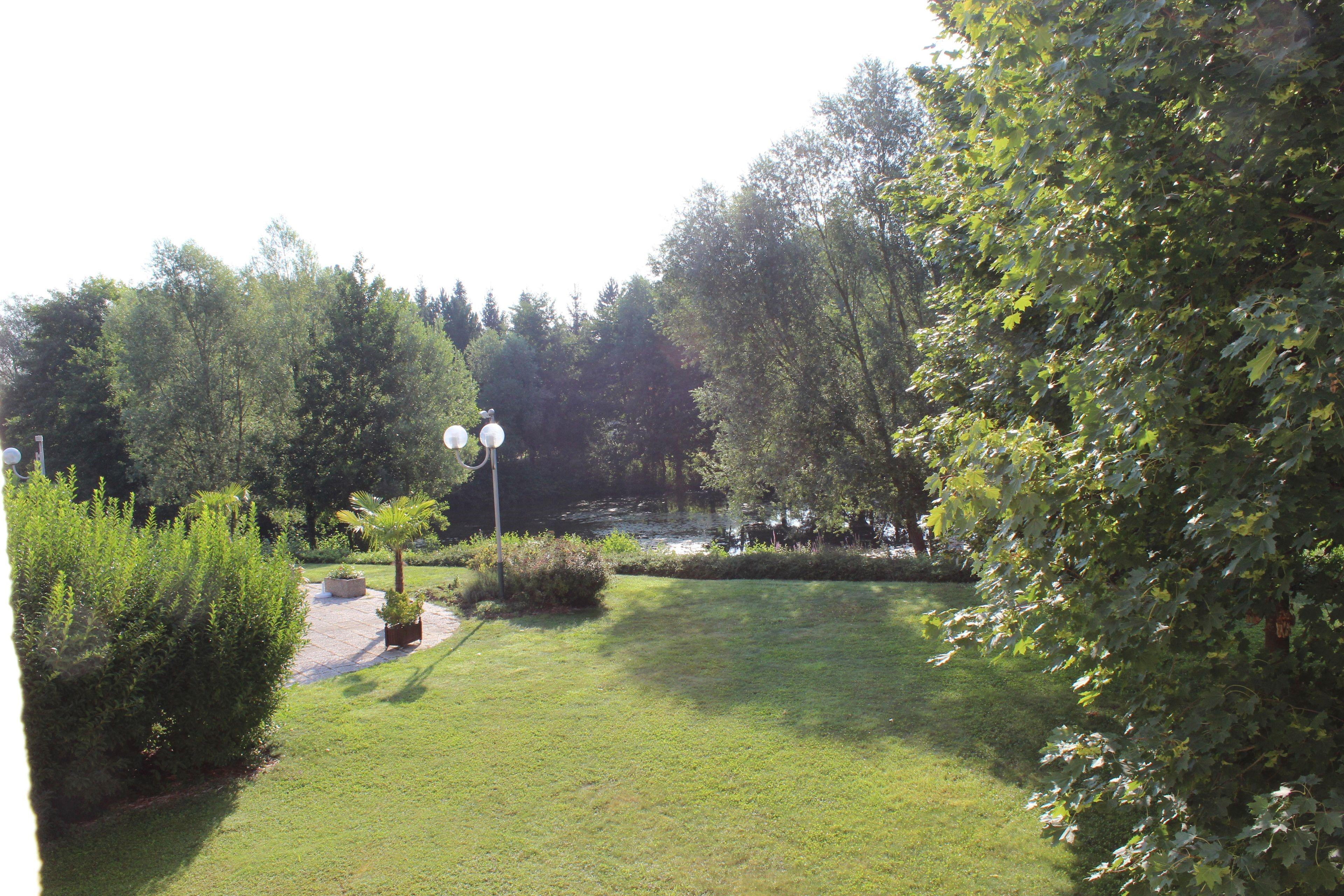 Ibis Chateau-Thierry Essomes-sur-Marne Bagian luar foto