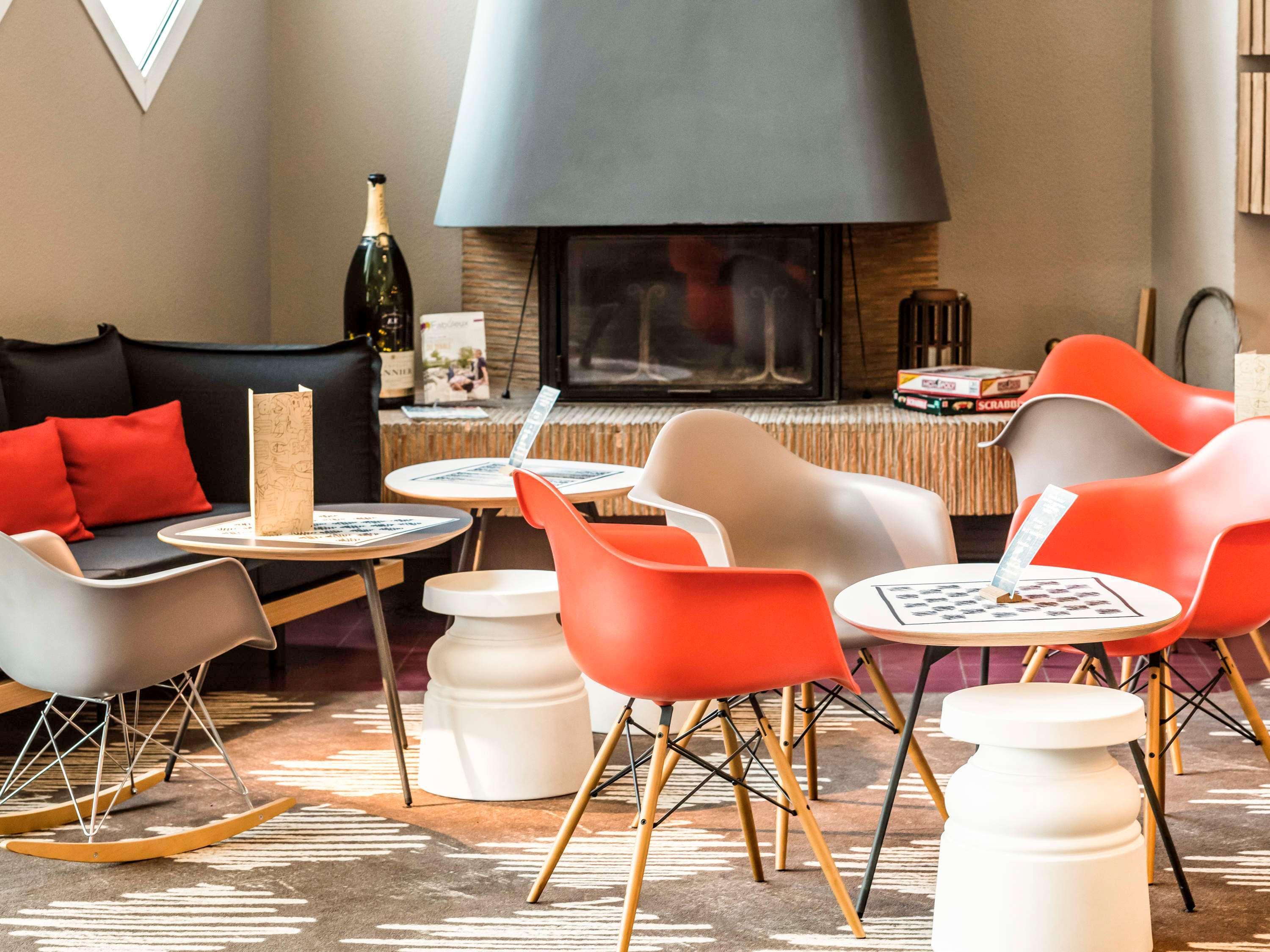 Ibis Chateau-Thierry Essomes-sur-Marne Bagian luar foto