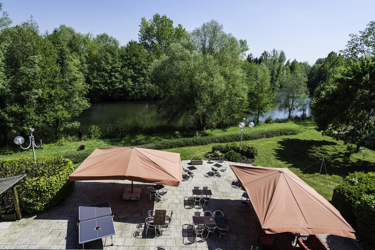 Ibis Chateau-Thierry Essomes-sur-Marne Bagian luar foto